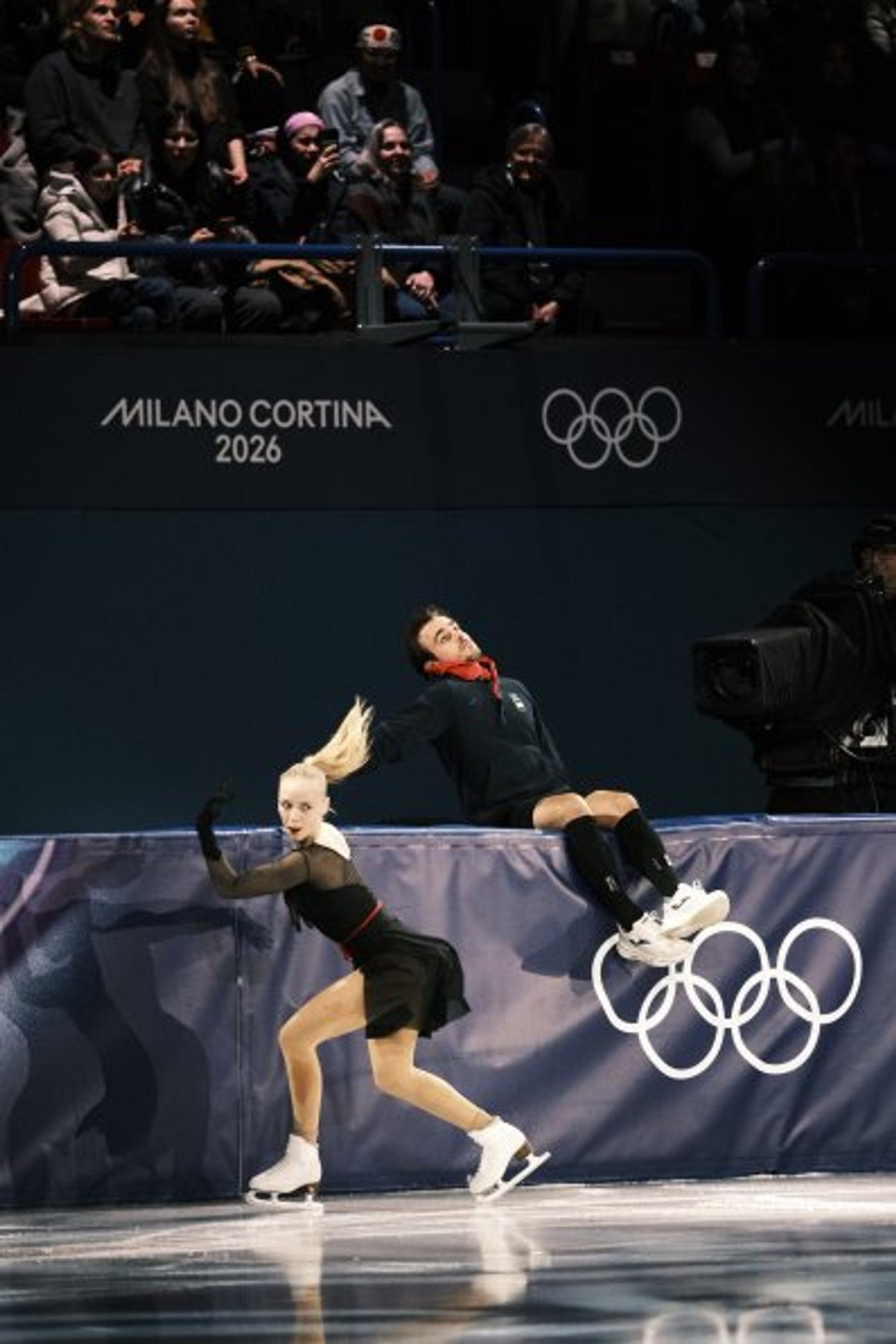 FOTOD | Niina Petrõkina esines olümpia galaetendusel ohtliku tangoga