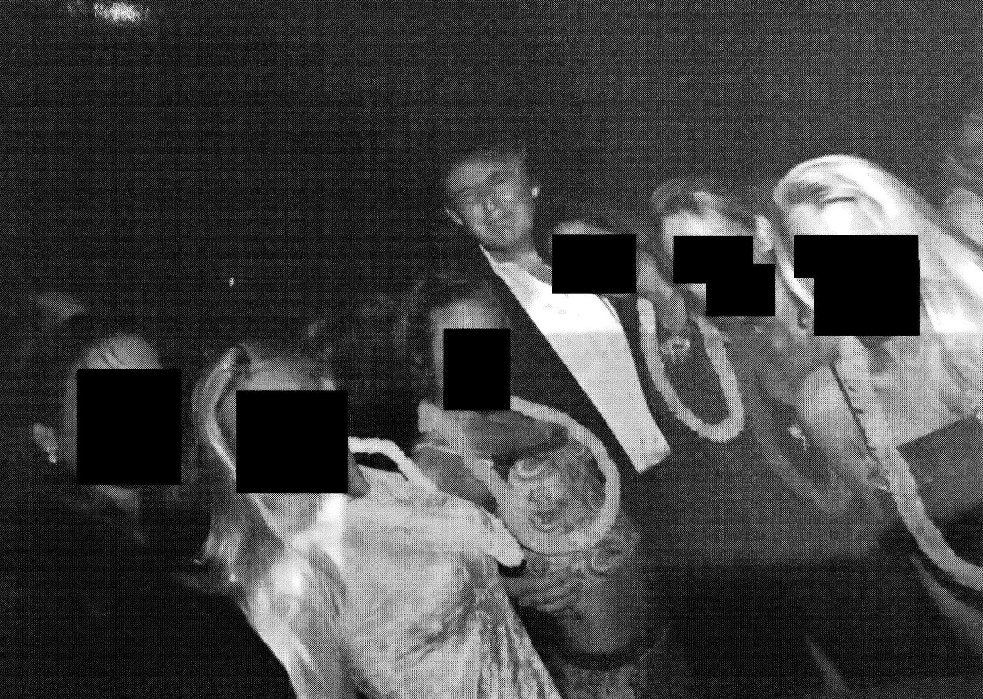 Kui USA valitsus nii tuimalt valetab, peab tõde olema päris õudne. Seitse näidet, kuidas Epsteini toimikud sunnivad vandenõuteooriaid looma