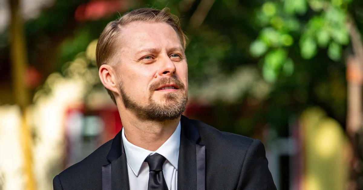 Näitleja Tambet Tuisk sattus kelmide petukõne ohvriks: see häbi hulk on tohutu, mis siis ennast valdas