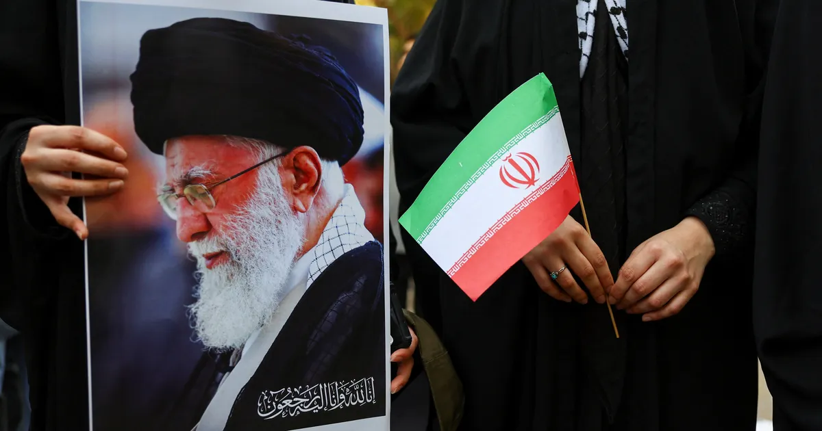 Ajatolla tapmine võib tekitada Iraanis võimuvaakumi