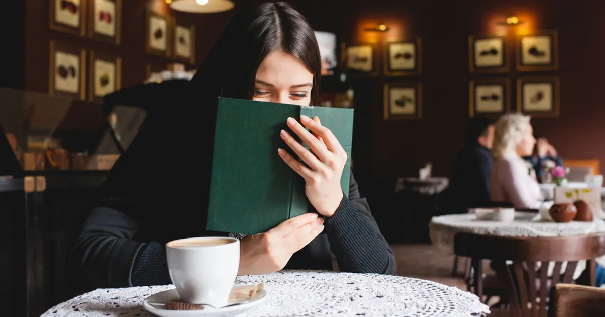 FOTOD ⟩ Mood trügib kirjandusmaailma – uus populaarne kotikaunistus läheb maksma üle 100 euro