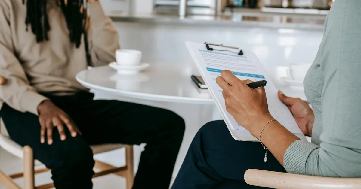 Kas tehisaru vastu peaks ikka kena olema?