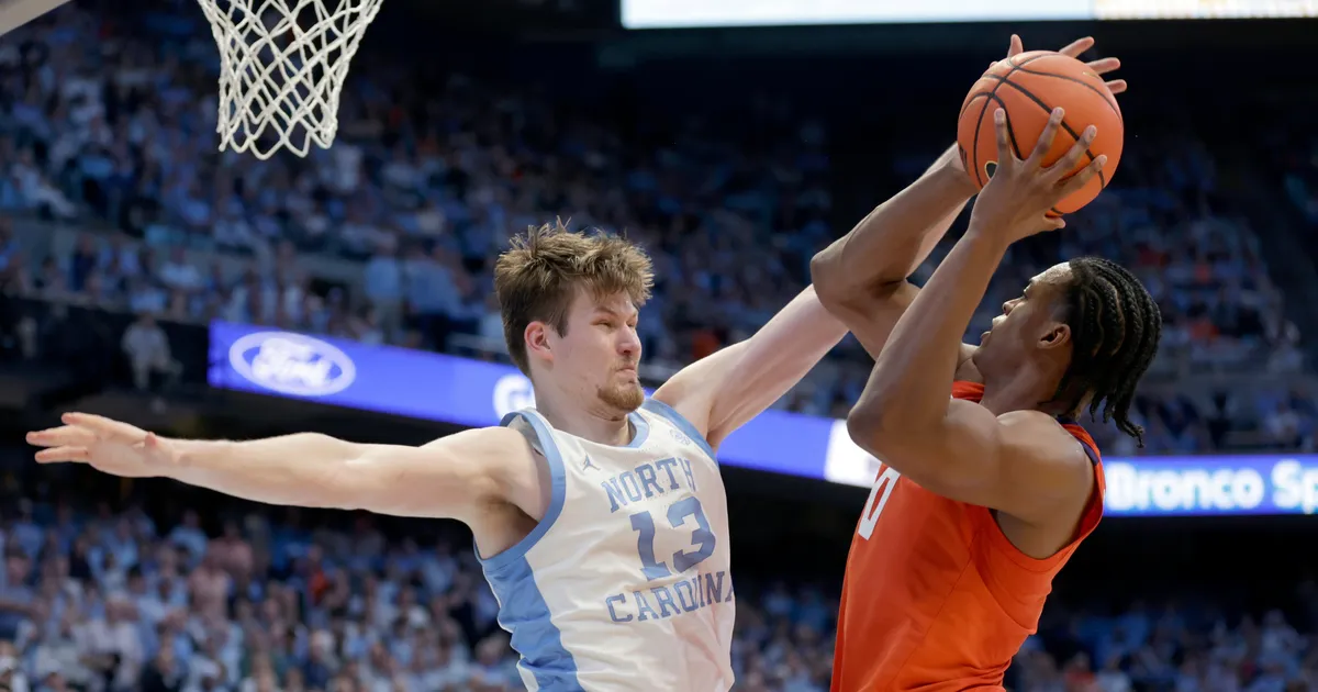 «Olime selle suure kuti tõttu mures.» Taas säranud Veesaar aitas North Carolina võiduni