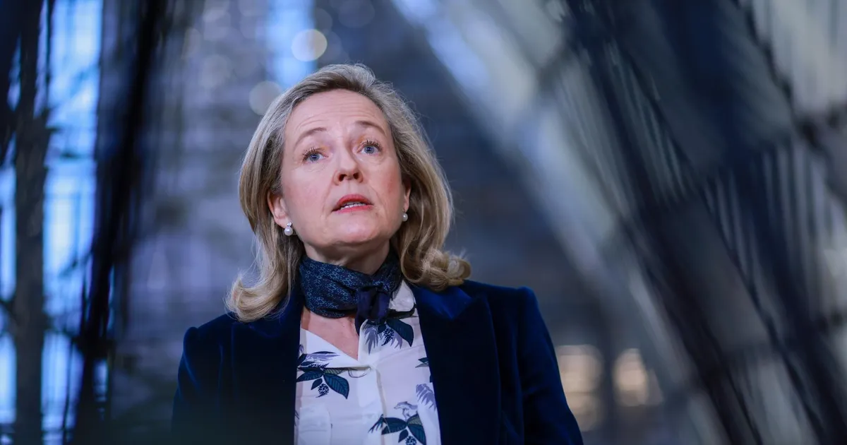 POSTIMEES LUKSEMBURGIS ⟩ Euroopa rahakotist külvatakse kaitseeurosid helde käega