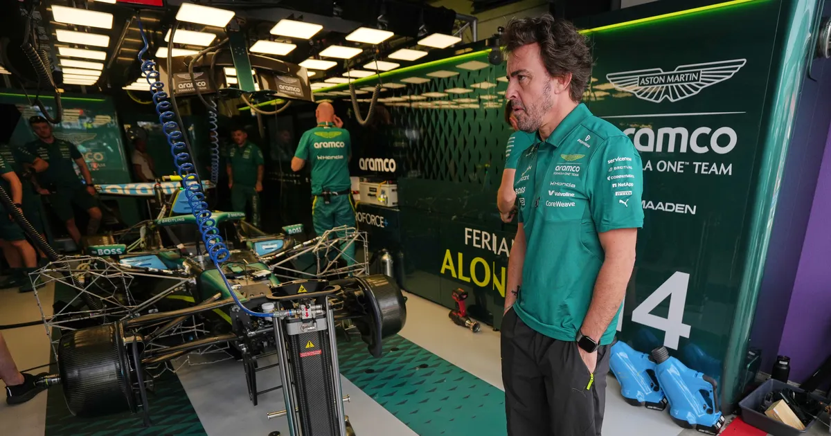 Fernando Alonso riskib F1 autosse istudes püsiva närvikahjustusega