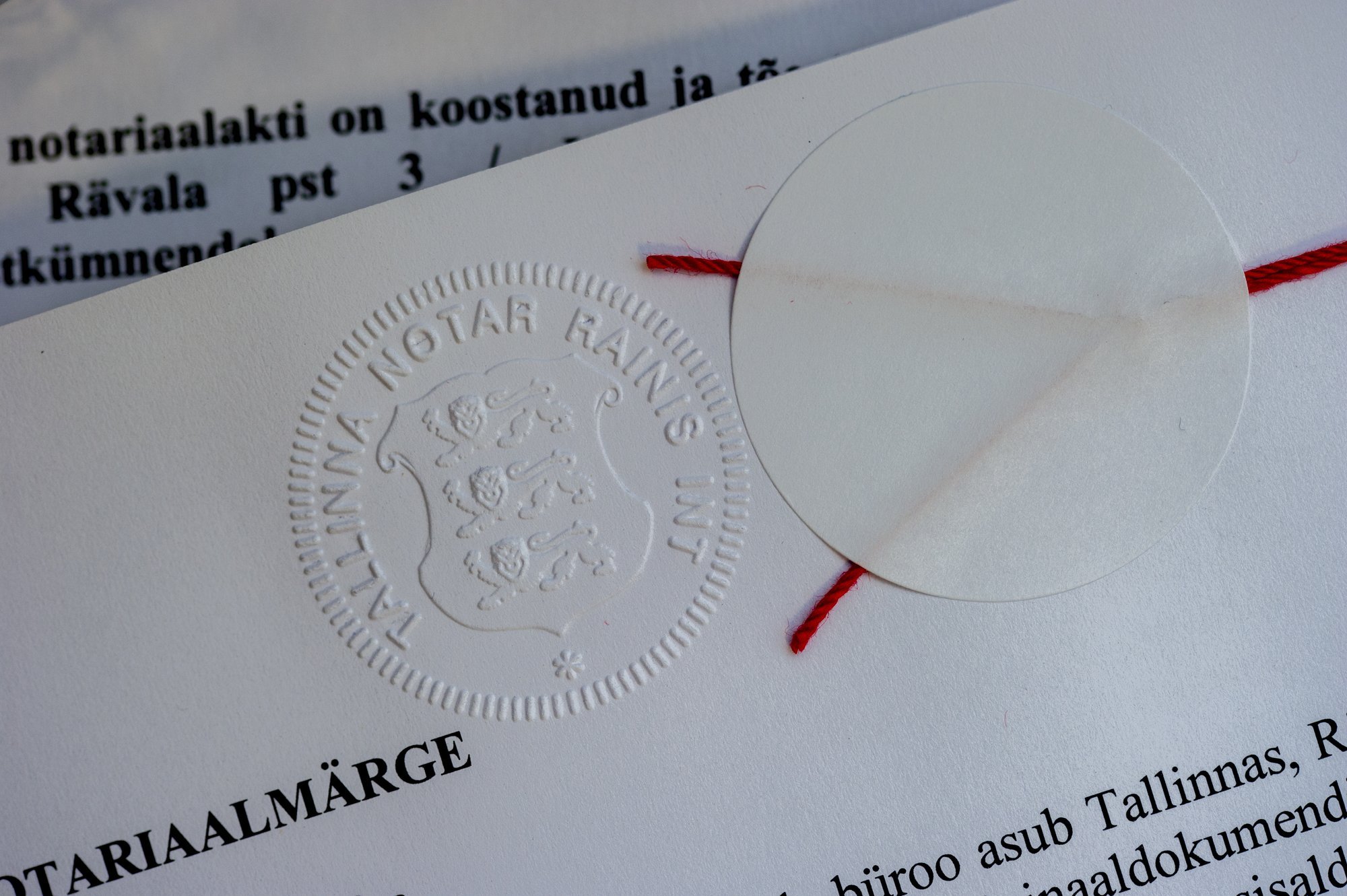 HEA TEADA | Miks liigub kinnisvara müügitehingus raha notari hoiukontole?