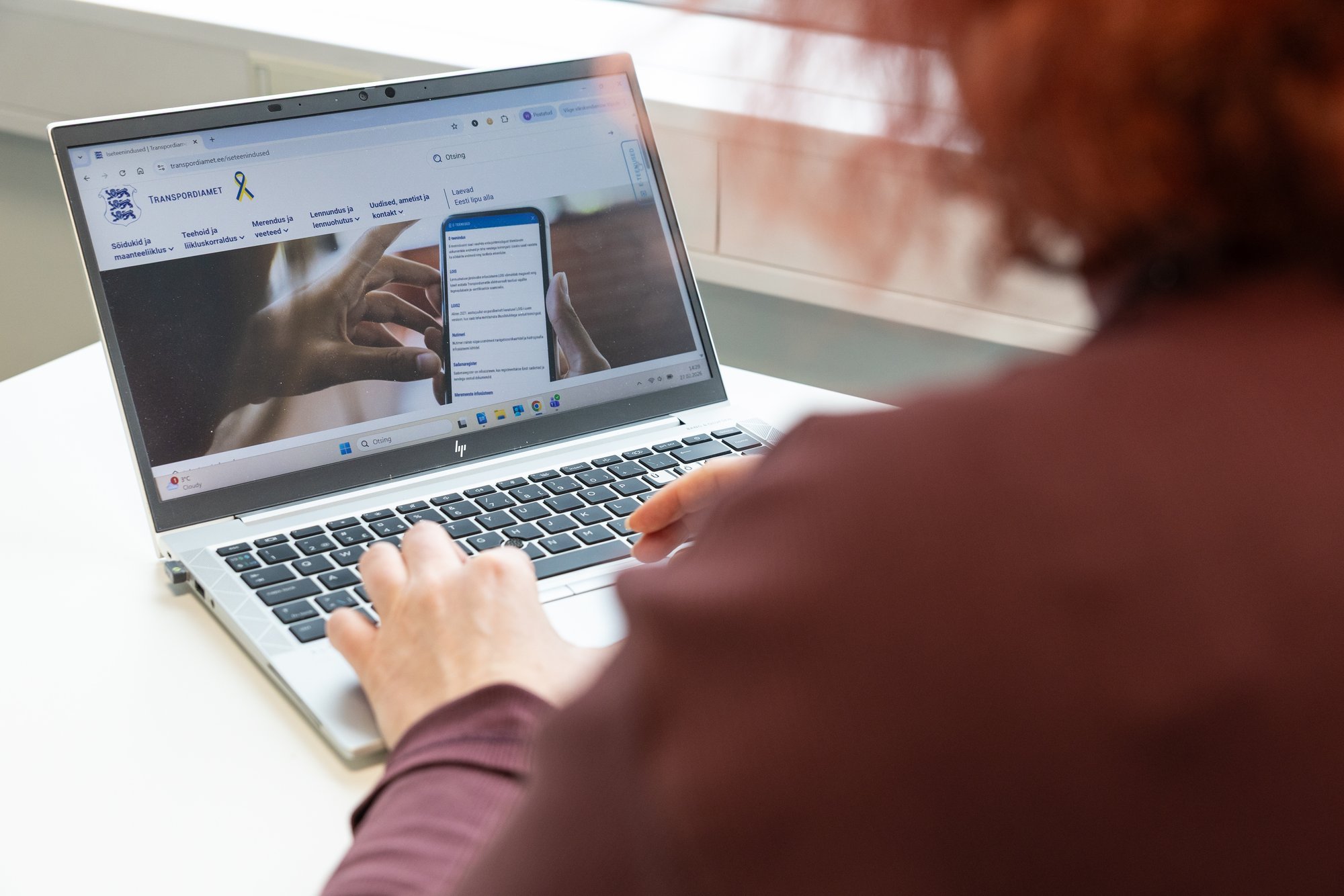 E-riik ei kehtigi igas ametiasutuses, näitas juhilubade pikendamine