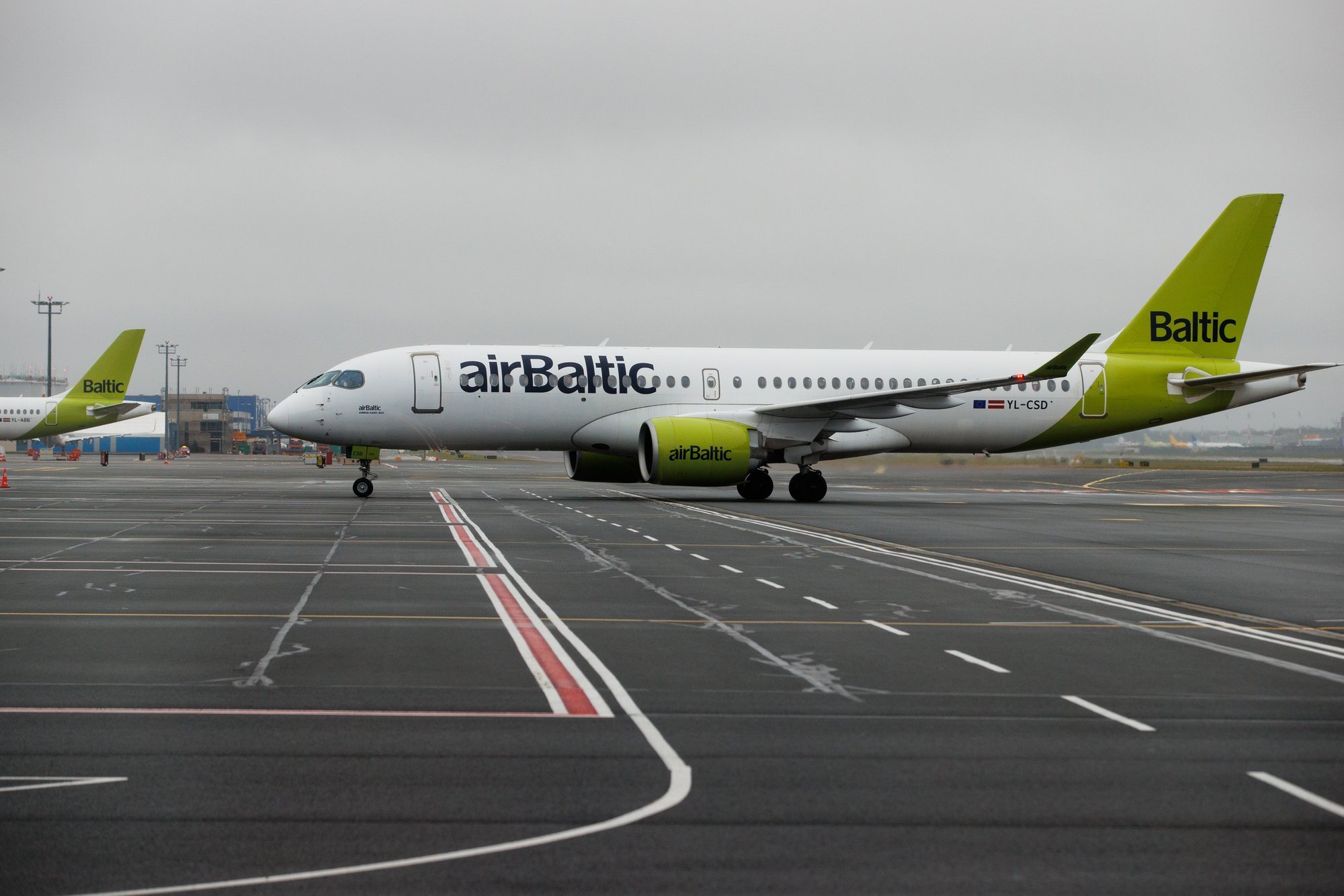 Läti välisministeeriumi erilennu pilet Lähis-Idast läheb lätlastele maksma 350 eurot