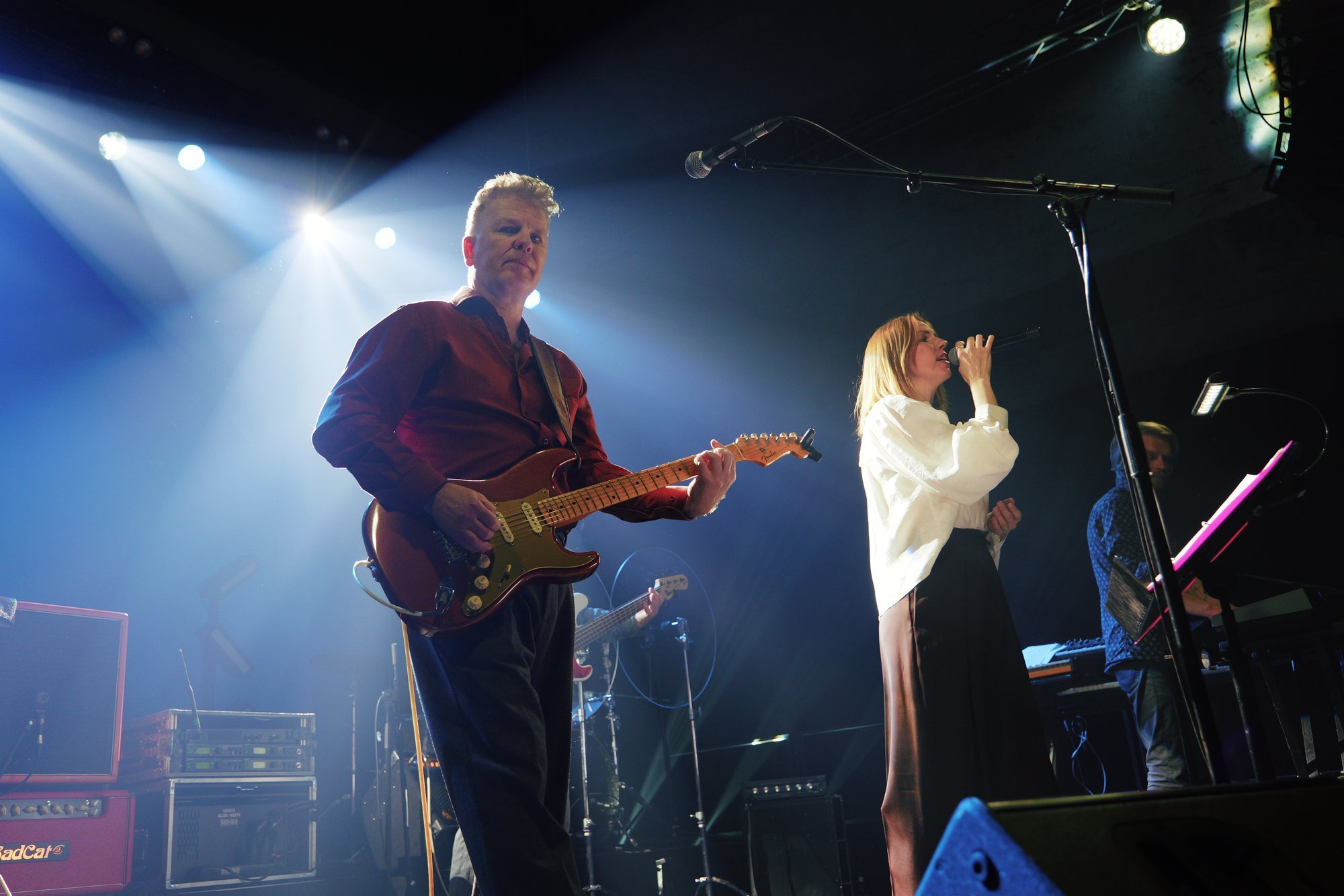 FOTOD | Naistepäeva tähistatakse varakult! Sõpruse Puiestee ja Dagö astusid Noblessneris publiku ette