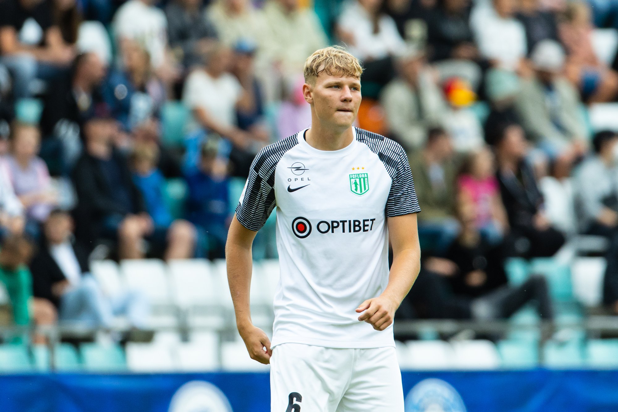 Delfi Spordi Instagrami konto võtab täna üle Flora kaitsja Robert Veering