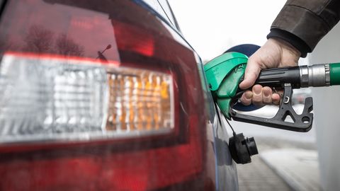 Nafta kallineb taas: palju see Balti riikidele maksma läheb?