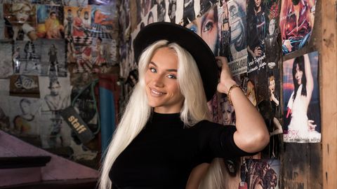 VIDEO ⟩ Maailmarändur Liza Lind leidis ootamatult Facebook Marketplace’ist Soome metsamajakese: sellest sünnib pelgupaik teistelegi