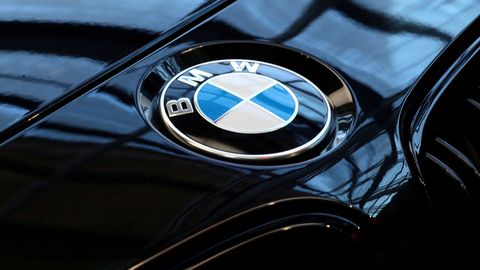 BMW ennustab märgatavat kasumilangust, ettevõtte aktsia kukkus üle seitsme protsendi