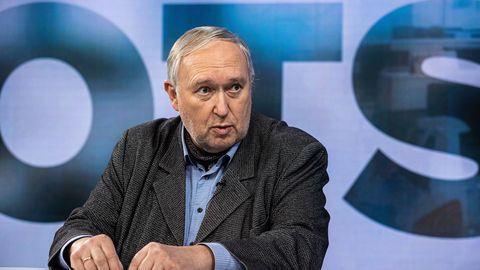 Suri poliitik Vootele Hansen