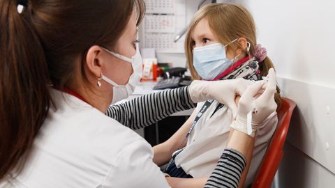 AIVAR HALLER ⟩ Laste vaktsineerimise õppetund: Eesti vajab vanemahariduse programmi