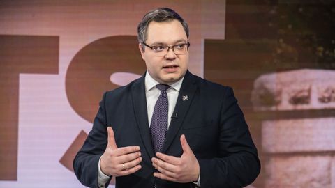 ART JOHANSON ⟩ Eesti presidendi valimine on okastraadidemokraatia