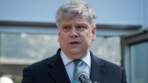 SIIM KIISLER ⟩ Miks tahab Lauri Läänemets vaeseid kiusata?