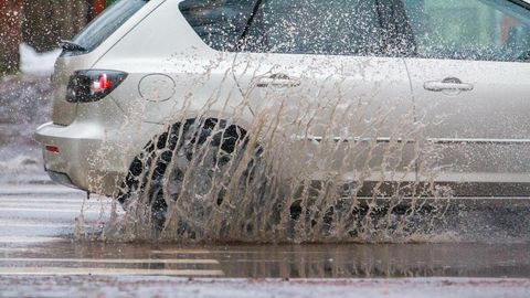 Esmaspäev tõotab tulla sombune