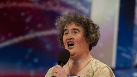 VAATA PILTE ⟩ Susan Boyle üllatas fänne täieliku stiilimuutusega: «Algab uus ajastu»
