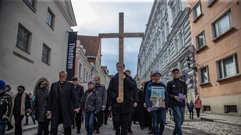 LEHO PALDRE ⟩ Mis on usk ja mida see annab?