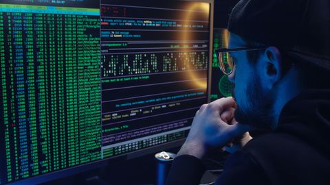 Vene-sidemetega Läti küberkurjam pandi USAs trellide taha – mida ta ometi tegi?