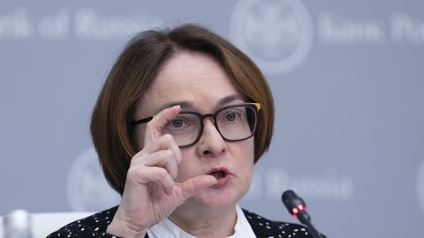 Venemaa keskpank langetas intressimäära 14 protsendini