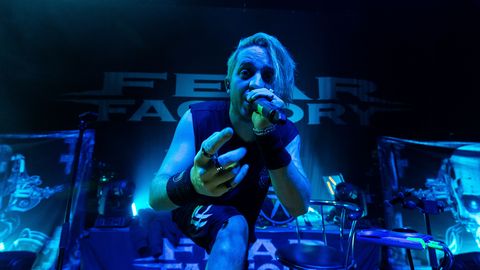 INDUSTRIAALMETALI HIIGLASED ⟩ Fear Factory toob oma düstoopilise helimaailma Tallinna