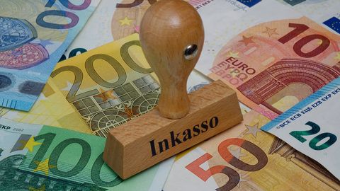 ART ANDERSSON JA MAARJA PILD-FREIBERG ⟩ Euroopa Liidu reegel aitaks sarivõlglastel oma musta minevikku kustutada