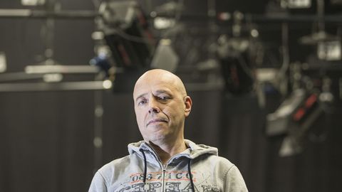 ARMAS KLÕPS ⟩ «Milline nunnukas!» Urmas Eero Liivi pere täienes uue liikmega