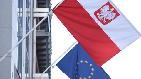 Poola riigivõlg kasvab kiiresti