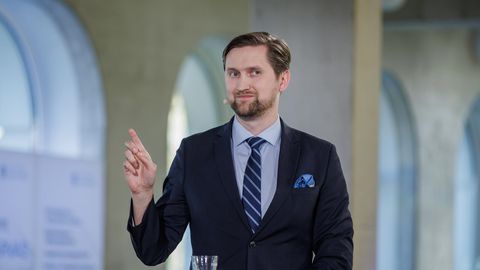 Kohus: Euroopa Parlamendi fraktsiooni makstud Jaak Madisoni kampaaniakulud olid keelatud annetus