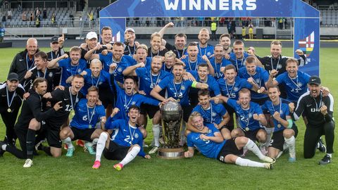 BLOGI JA GALERII ⟩ Eesti tuli teist korda järjest Balti meistriks, solvunud leedulased soovisid lõpuvile järel kakelda