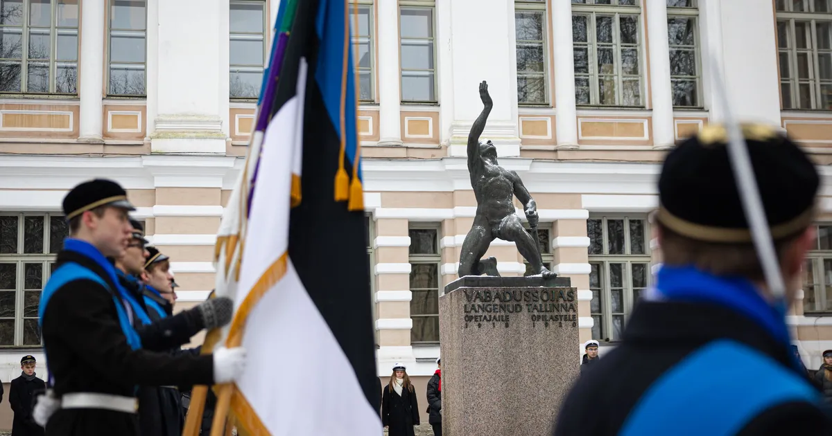 IMBI PAJU ⟩ Kust algab riiklik aristokraatia? Tartu rahu vs. hääletu alistumise vale