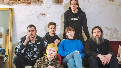 Rahvaalgatus nõuab: Noor-Eesti manifesti lugemine Riigikogu liikmetele kohustuslikuks!