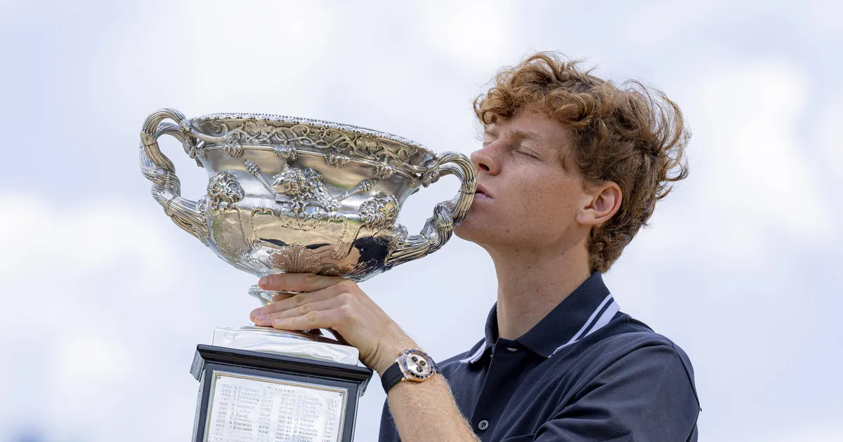 Wimbledoni tiitlikaitsja Sinner murdis vastase alles viiendas setis