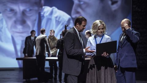 Aasta jooksul 200 lavastust vaadanud kriitik: see etendus pani põnevusest küüsi närima