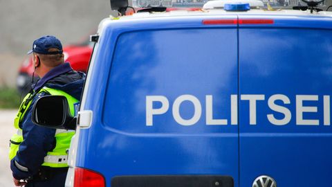 Sillamäe lähistel põrkasid kokku traktor ja sõiduauto