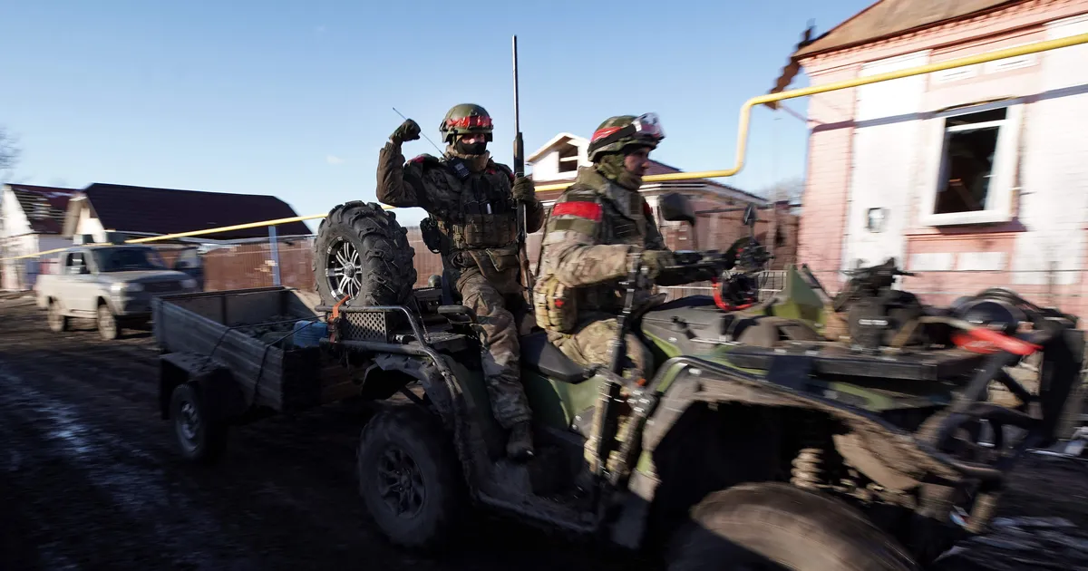 RAINER SAKS ⟩ Venemaa haub plaani: siit saab tulla vaid lühike enesetapurünnak. On raske uskuda, et Putin seda ei tea