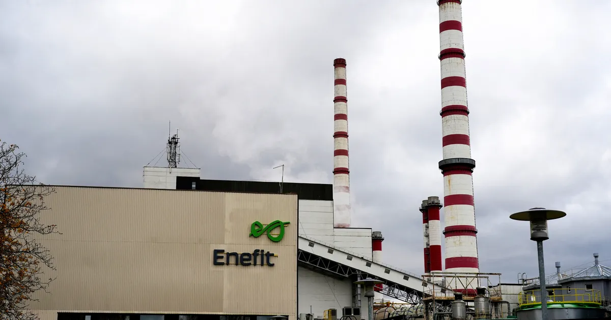 Venemaa õhuruumist lennanud droon tabas Auvere elektrijaamas korstent