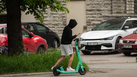Eesti poliitikud tahavad piirata tõukerataste arvu