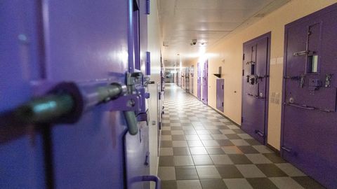 «Tema koht pole siin!» Kinnipeetava sõnul viibib vanglas inimene, kes peaks olema haiglas