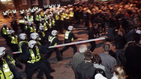 IGOR GRÄZIN ⟩ Punaprofessorid kaitsevad kriisi ajal vaenlase positsioone. Pronksiöö oli selle hea näide