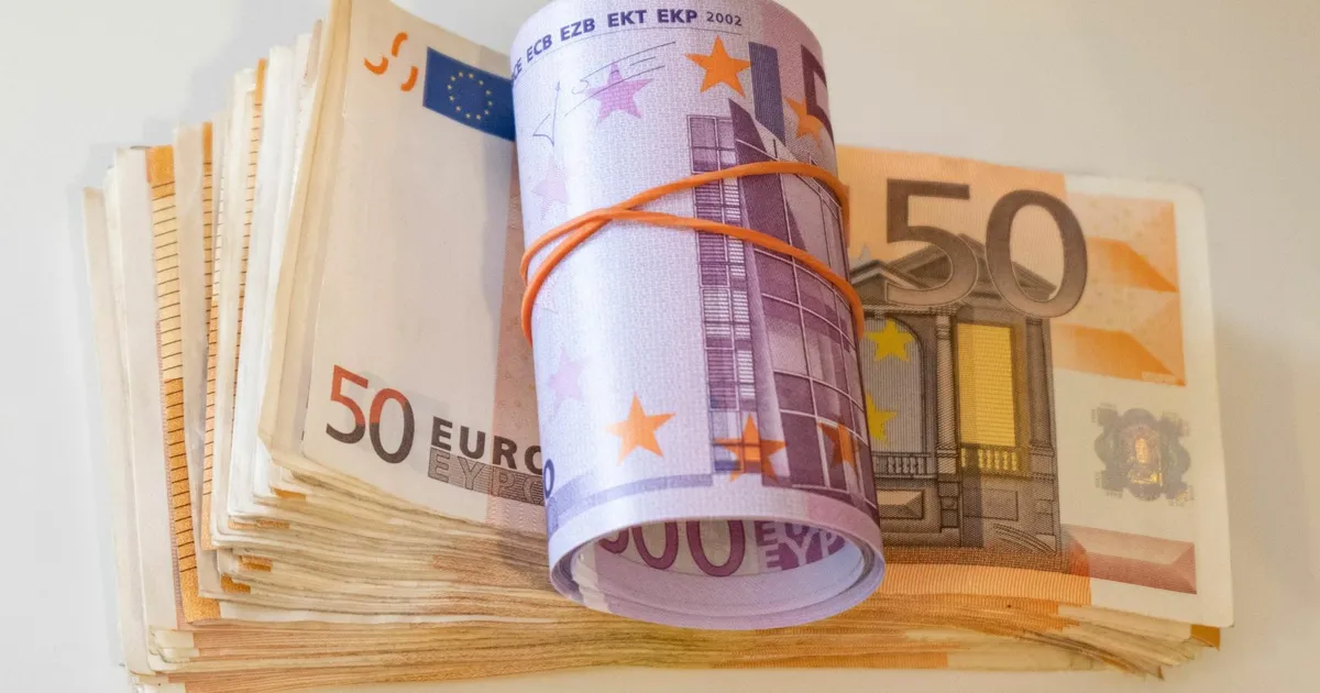 Õpetajad soovivad palga alammäära tõusu 2304 euroni