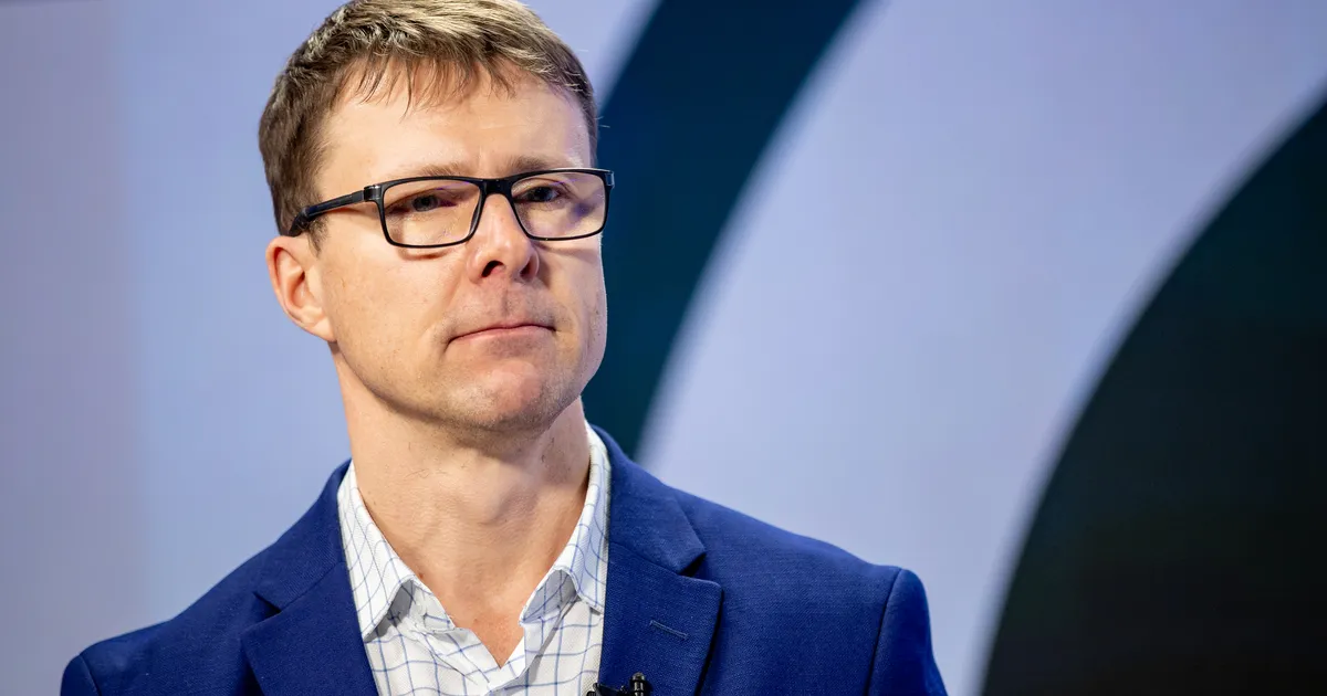 JAAK TARIEN ⟩ President Hanso oleks meie oma Alexander Stubb