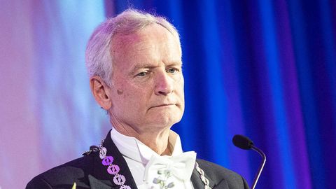 TIIT LAND ⟩ Milleks insenerile teater?