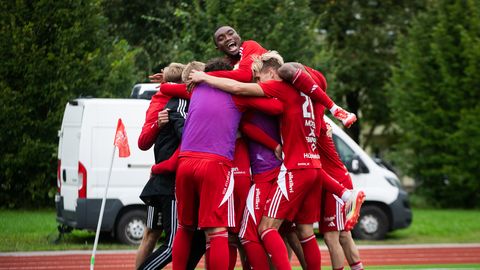 Nõmme United võitis viimase sekundi penaltist, Harju Laagri lähenes esikolmikule
