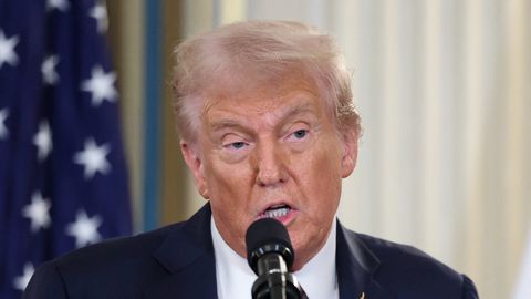 Trump osaleb edasi lükatud Valge Maja korrespondentide galal