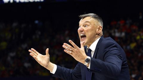 Katkes Euroliiga liidermeeskonna enam kui kahe kuu pikkune 19-mänguline võiduseeria