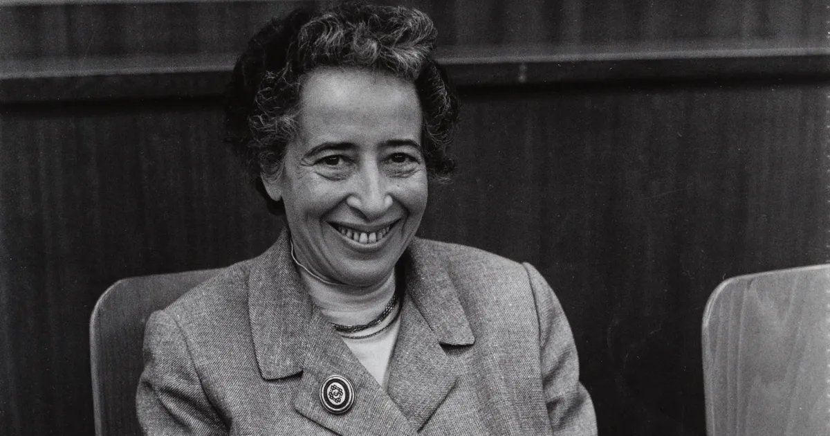 KINDEL LAKS ⟩ Metsalinnud, puurilinnud ja Hannah Arendt