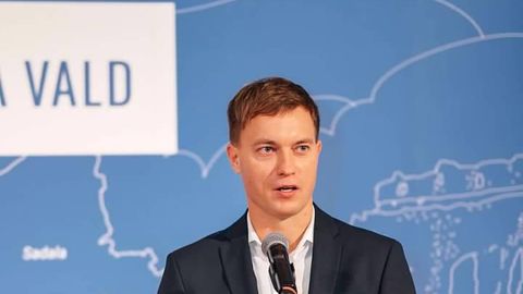 Ülenurme uus koolijuht Priit Põdra peab õigeks põhikooli ja gümnaasiumi lahutamist